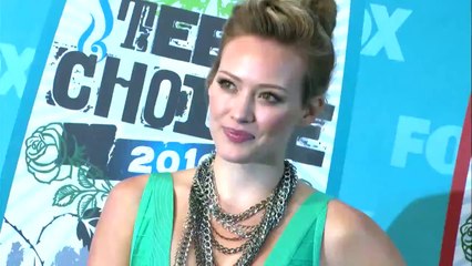 Psychic Christopher Golden advises Hilary Duff to Divorce