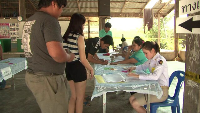 Thaïlande: des législatives partielles dans le calme