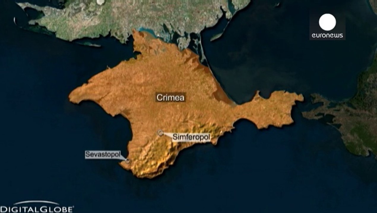 Russia tightens its grip on Crimea, Ukrainian base surrounded