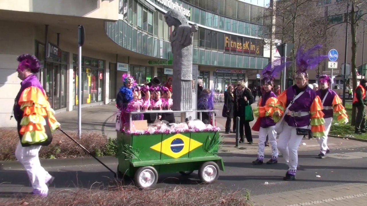 Karnevalszug wiesdorf, aufstellung (02.03.2014)