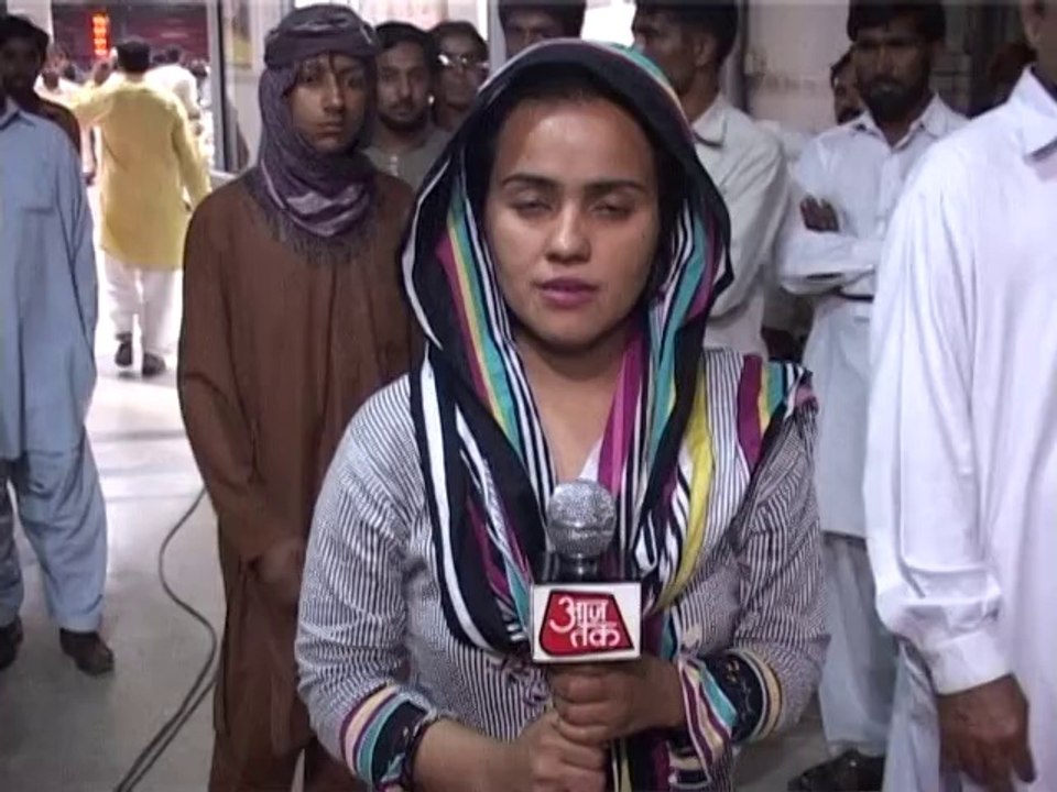 Nadia Batool Bokhari Sarbajit Singh in hospital -1