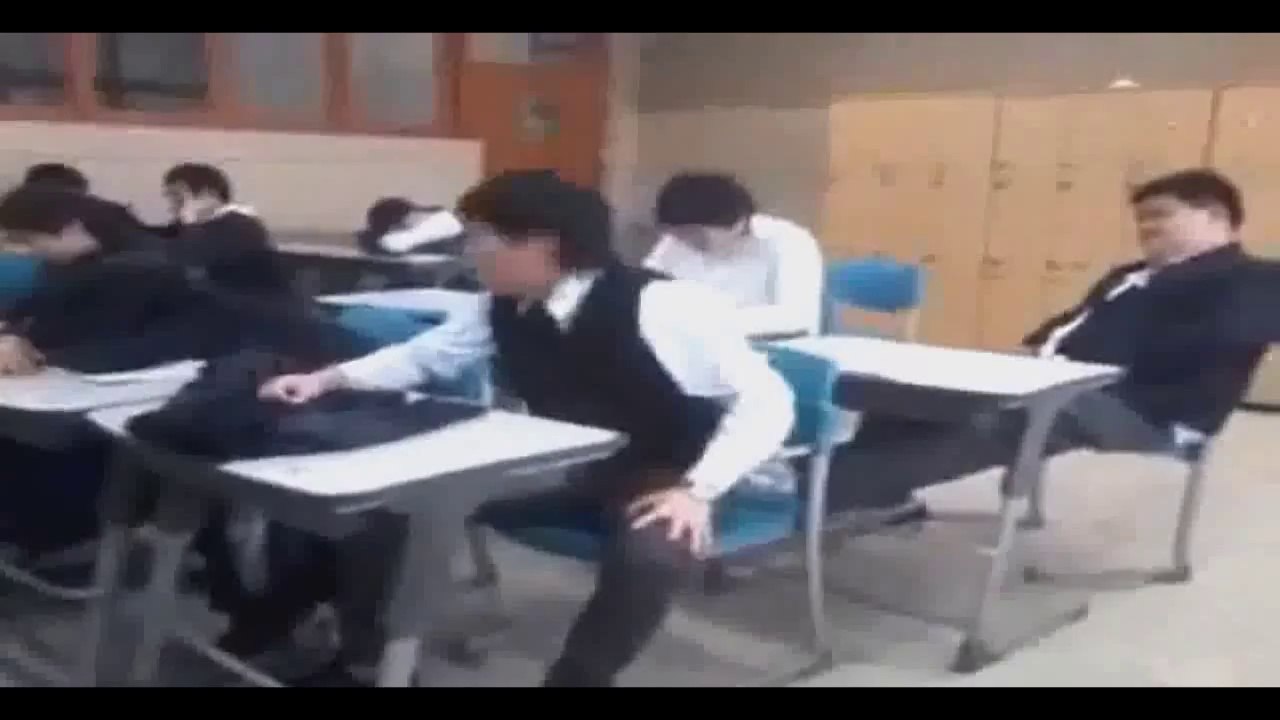 Troll asian school