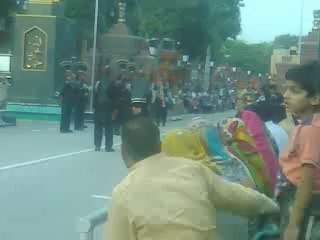 1Wagha Border Lahore with frnds
