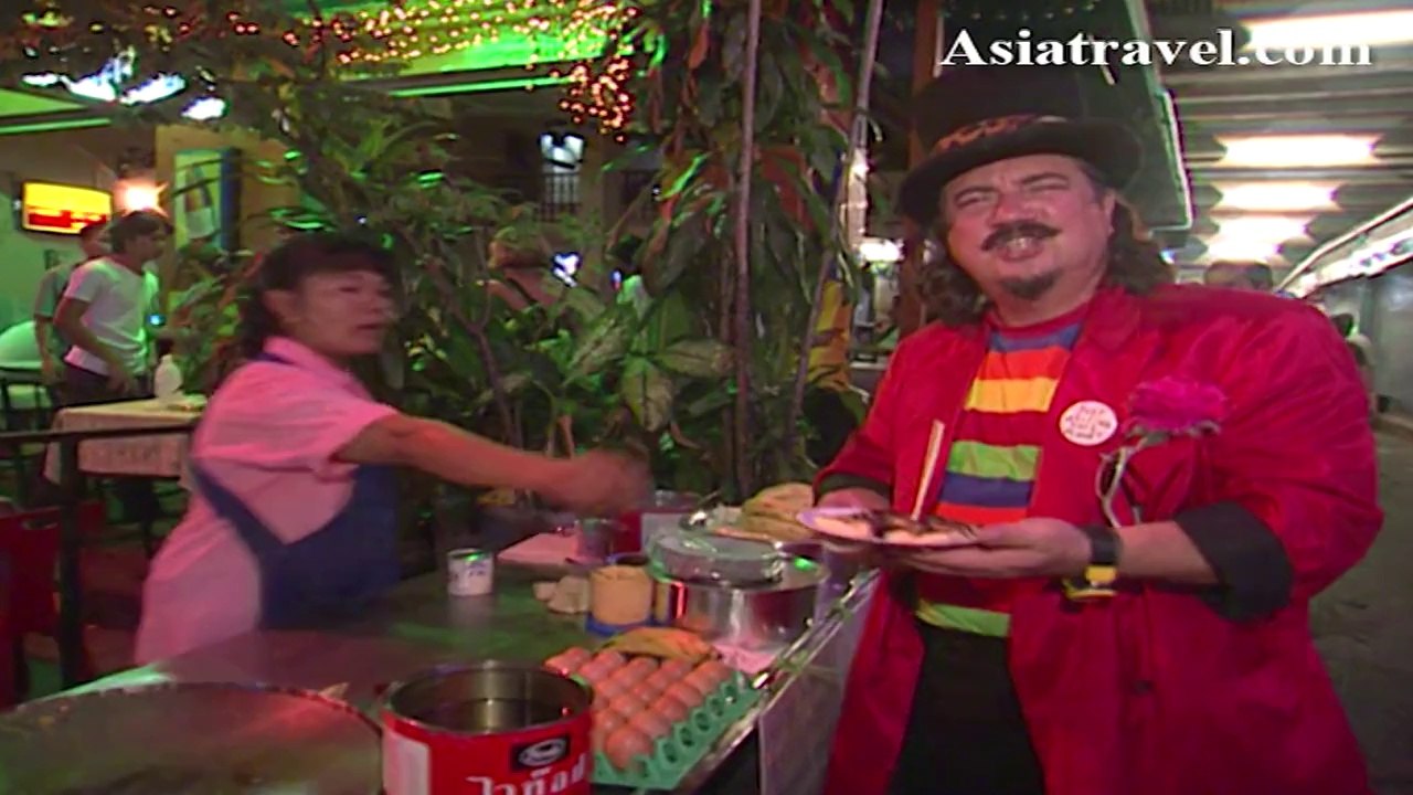 Khao San Road, Bangkok by Asiatravel.com