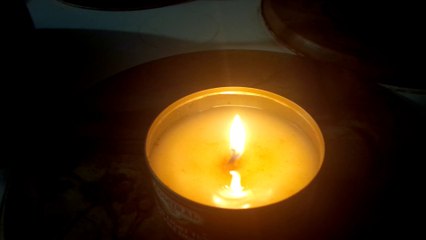 Video Blog - Bacon (pork) fat candle made for emergencies really smells like bacon! Monday March, 3, 2014 from my blackberry's webcam