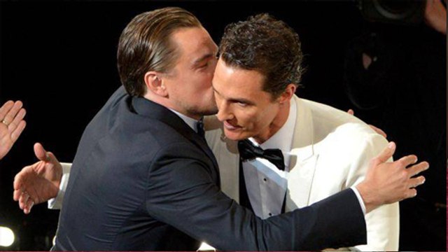 2014 Oscars Leonardo DiCaprio HUGS Winner Matthew McConaughey