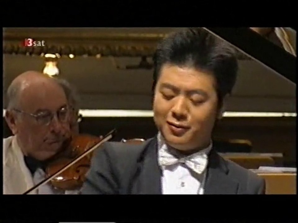 FRÉDÉRIC CHOPIN: Klavierkonzert Nr. 1 e-Moll op. 11 (Lang Lang)