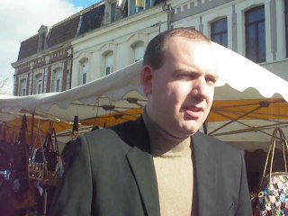 Municipales : le marché avec le candidat UMP Pierre-Emmanuel Gibson