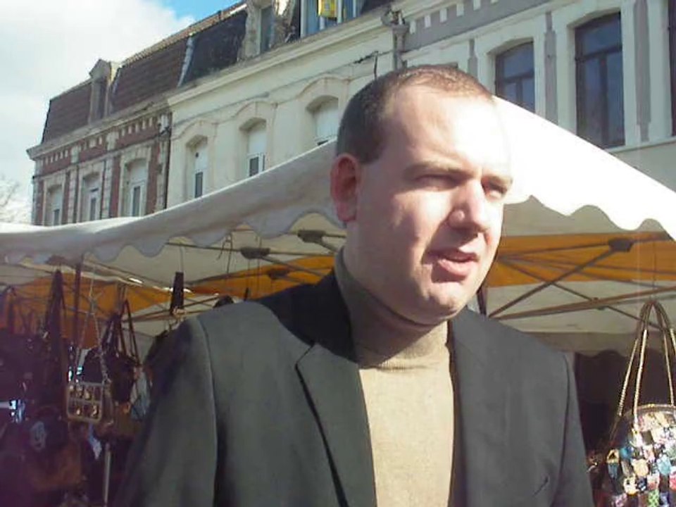 Municipales : le marché avec le candidat UMP Pierre-Emmanuel Gibson