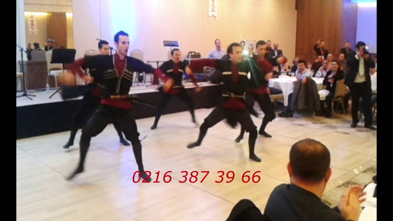 Kabardey Çerkez Adige Karaçay Kafkas Gösterisi,