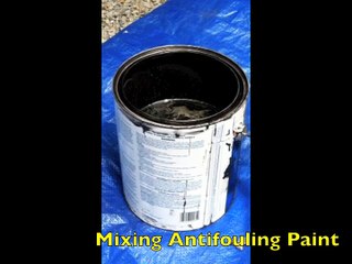 Simple Bottom Paint Tip Eases Mixing