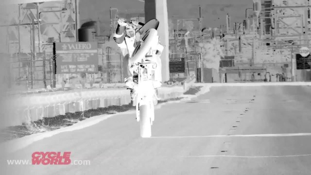 Husqvarna SMS630: Urban Supermoto... L.A. Style