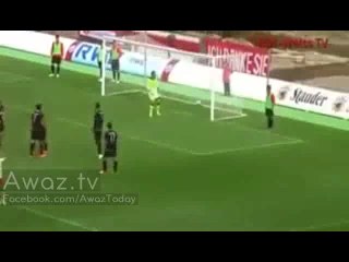 Amaing Football Kick For Goal