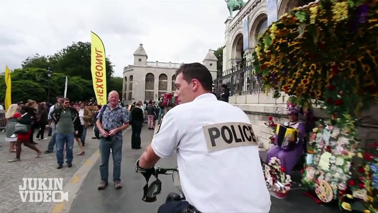AWESOME Policeman Biker | To Protect and Serve
