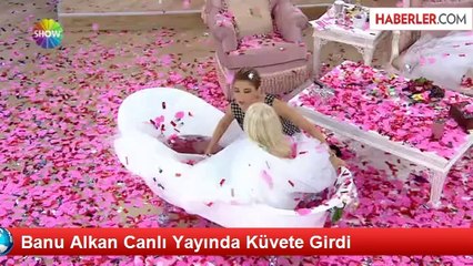 Banu Alkan Canlı Yayında Küvete Girdi