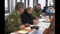 Putin ordena a sus tropas detener los ejercicios militares cerca de Ucrania