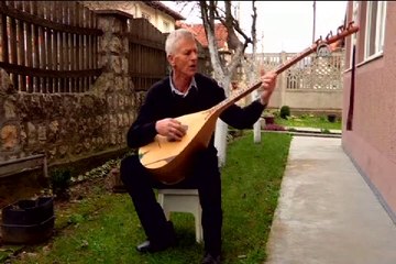 Bağlama, Sevdalinkalara hayat veriyor