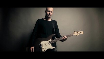 Emre Yücelen - Kelebek