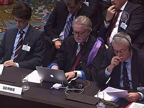 Сербия и Хорватия обвинили друг друга в геноциде