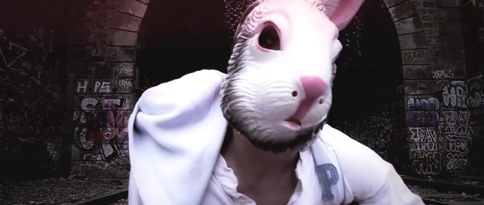 Miss KITTIN - Maneki Neko