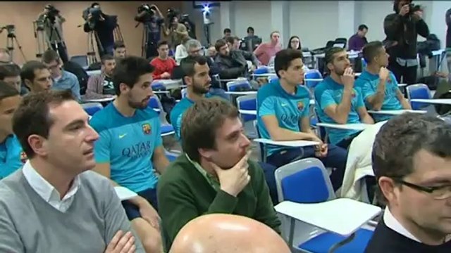 Carles Puyol to leave Barcelona at season's end