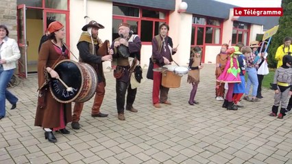 Saint-Barthélémy (56). L’orchestre médiéval Pen Kazh à Carcassonne