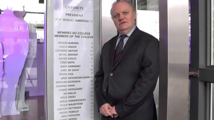 François Asselineau visite pour vous la Commission européenne Mai 2013