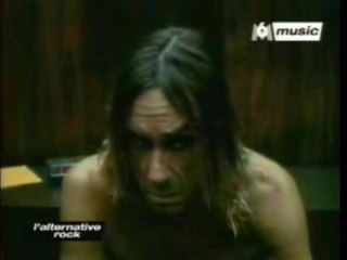 Peaches & Iggy Pop - Kick It