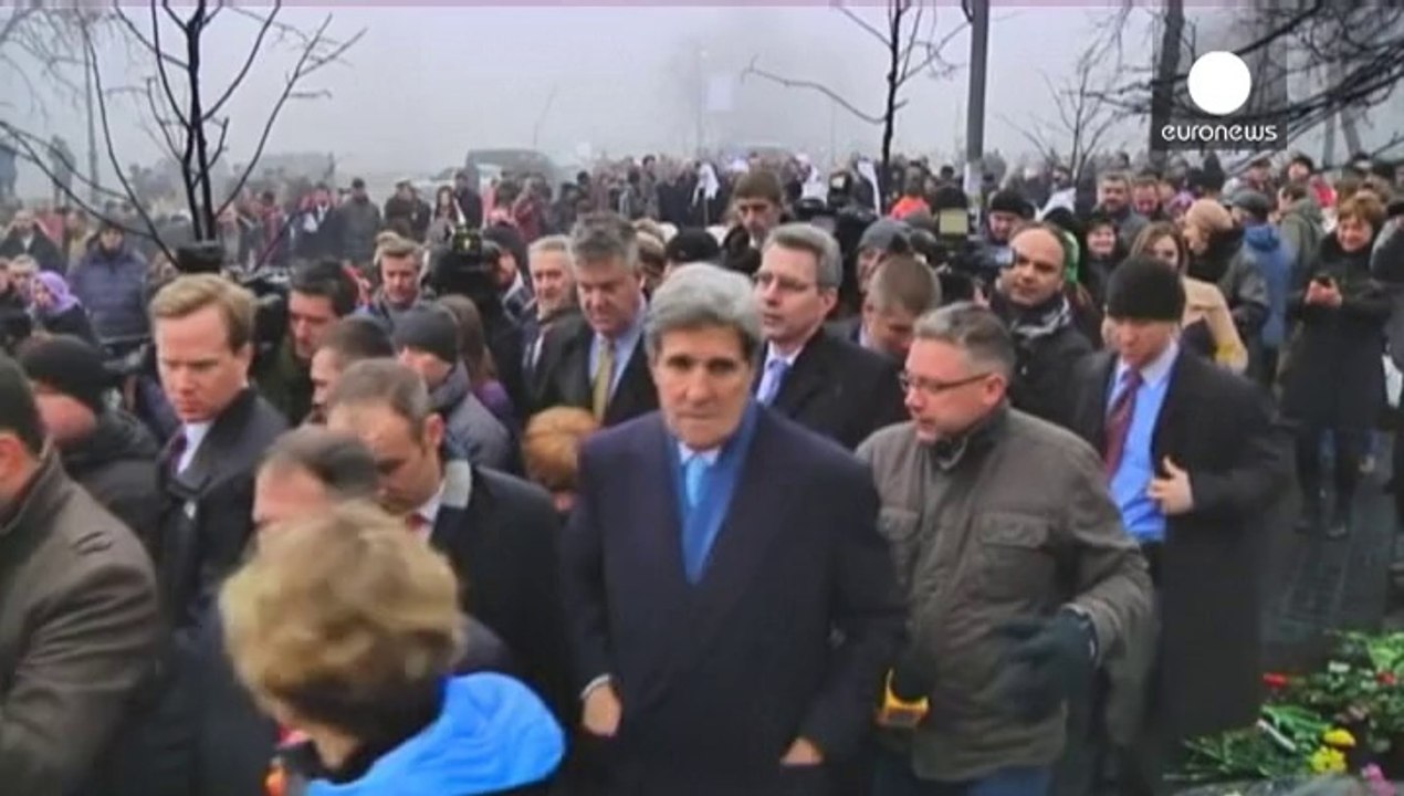 John Kerry: "Rusya Ukrayna'yı işgal için bahane arıyor"