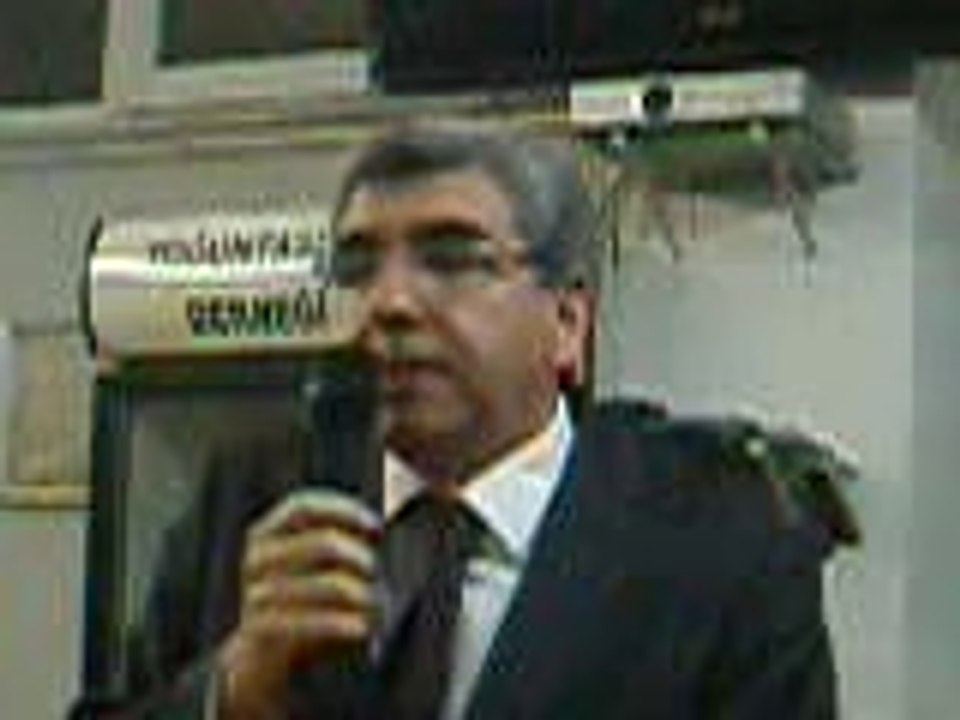 CHP Gaziosmanpaşa Belediye Başkan Adayı Selahattin Meriç, mahallede komşu olduğu Yoğuntaş Derneği'ne misafir oldu.