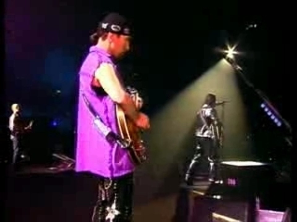 "One"  U2  (Live ZOO TV)