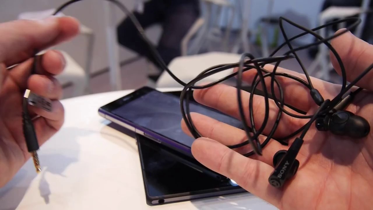Sony Xperia Z2 Headset [MDR-NC31] Hands On