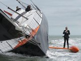 Alex Thomson attempts the Keel Walk