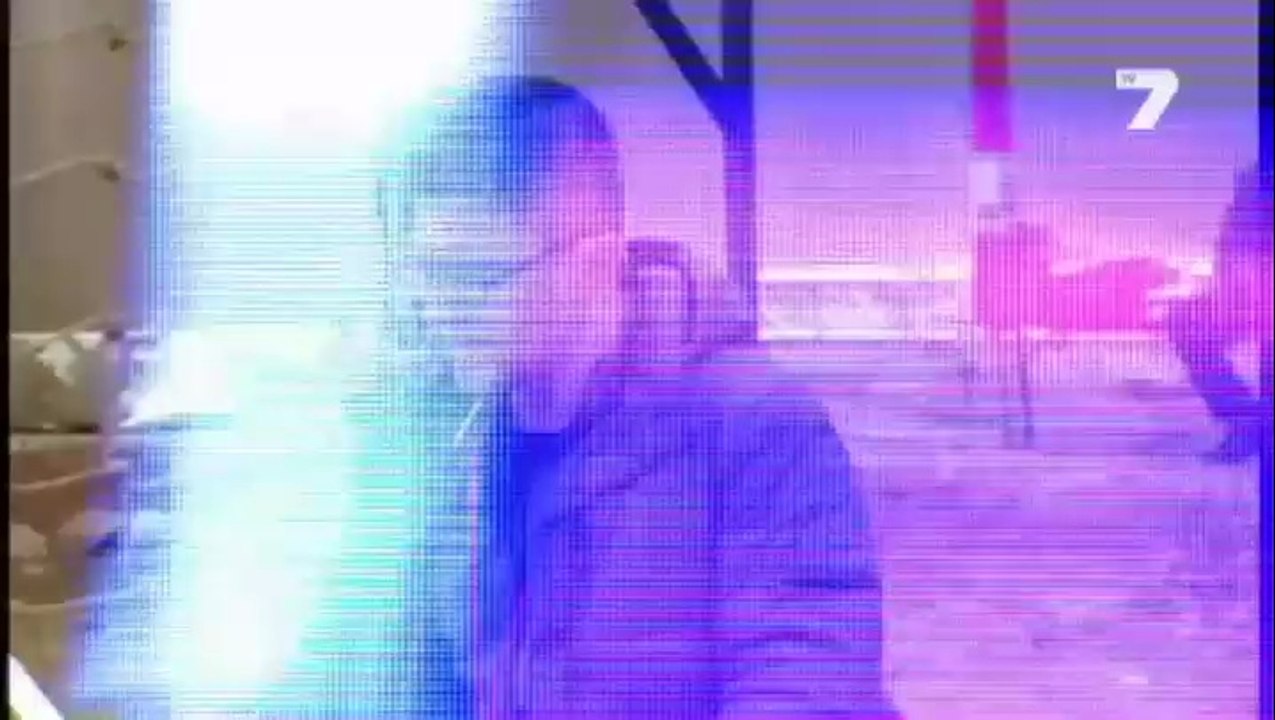 Къртицата 2 / На лов   /Епизод 4/