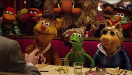 Muppets Most Wanted - Clip - Meet The Manager