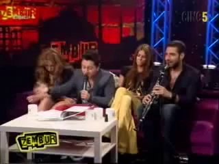 Hüseyin Delen ve İrfan Aslanhan'dan canlı yayında ağlatan şiir _Sol yanım acıyor anne.._