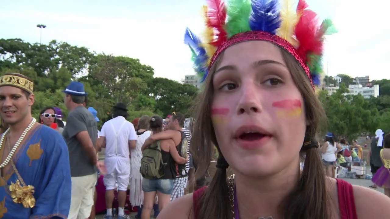 Stinkendes Karnevals-Souvenir: Rio versinkt im Müll