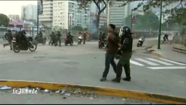 Violents affontements à Caracas