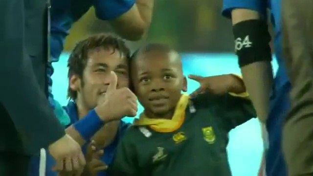 Little Boy Invades Game Field And Neymar Hugs Him | South Africa 0 - 5 Brazil March, 5th 2014