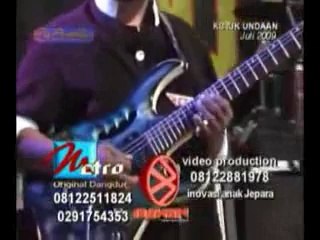 PAYUNG HITAM - WIWIK ARNETHA