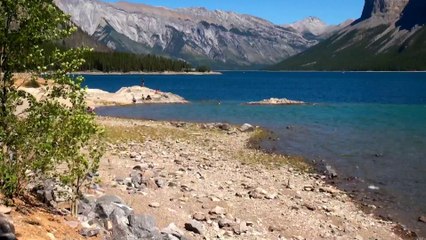 Recreation on Minnewanka Lake around Banff.