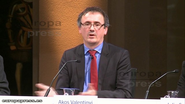 El EEAG cree que sería un obstáculo subir los salarios