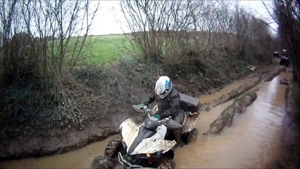 Les quadeurs de la hague!!!!   La joggeuse.....