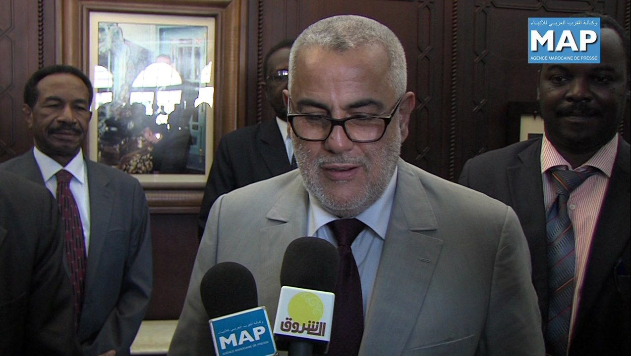 رئيس الحكومة يجري مباحثات مع وزير المعادن لجمهورية السودان