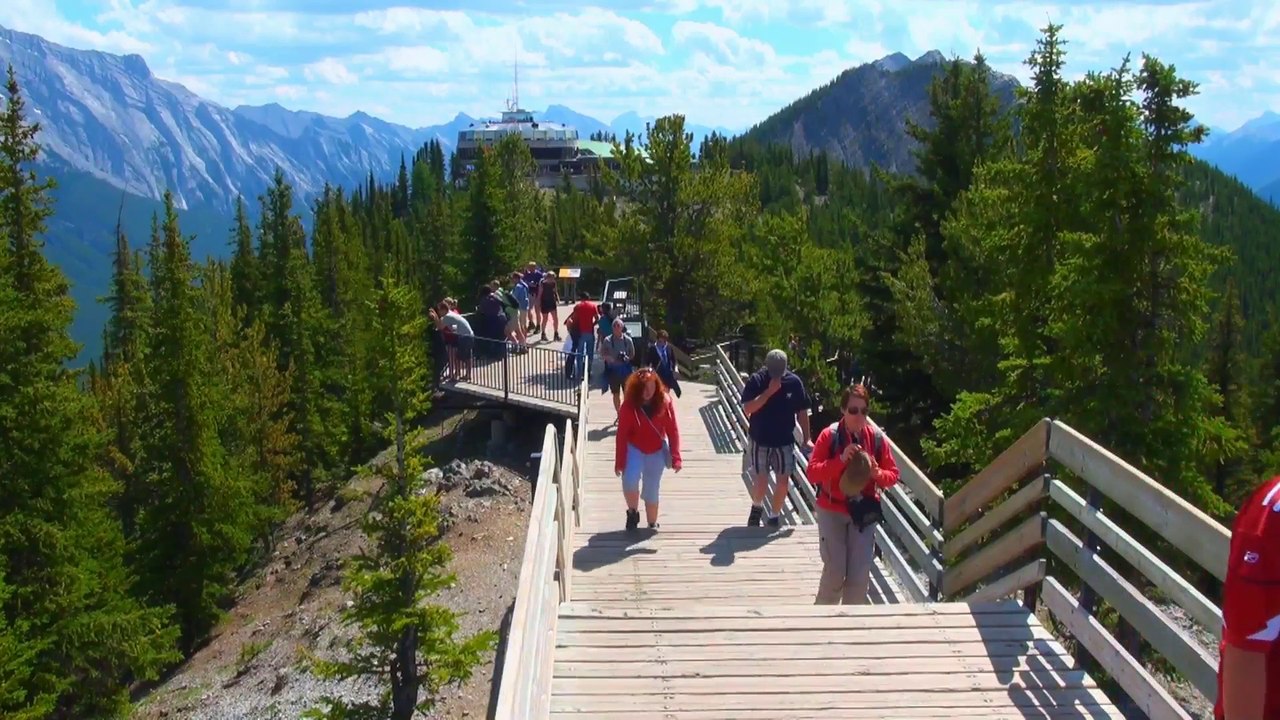 Boardwalk to Sanson's Peak In Banff NP