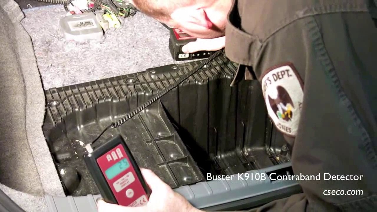 CT-40 Contraband Team Detection Kit, Demonstrating Buster K910B ...