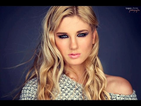 Nevena Bozovic & Dexy - Znam da noćas gubim te 2014 (MP3)