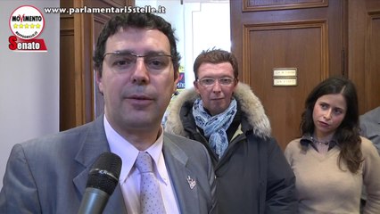 Codici identificativi per le forze dell'ordine: Change.org con il M5S! - MoVimento 5 Stelle