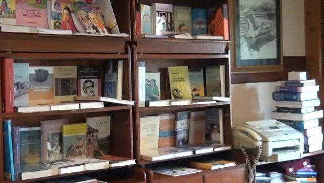 Ameena Saiyid OBE MD OXFORD University Press(Karachi)Part,1