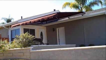RETRACTABLE AWNING BY THE AWNING COMPANY CA